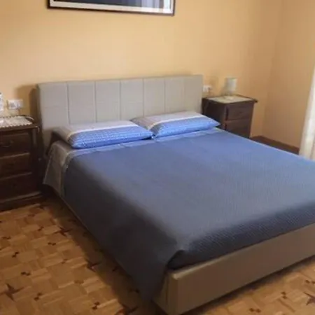 Daire Pina House Pettenasco